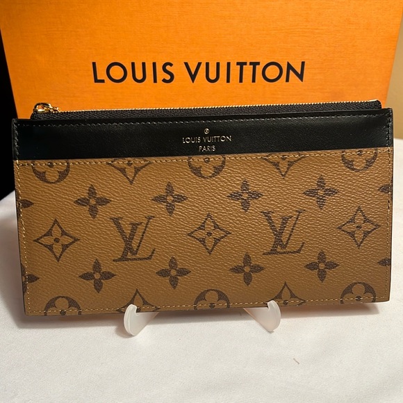 🔥💯Authentic Louis Vuitton Slim Purse - Picture 1 of 6